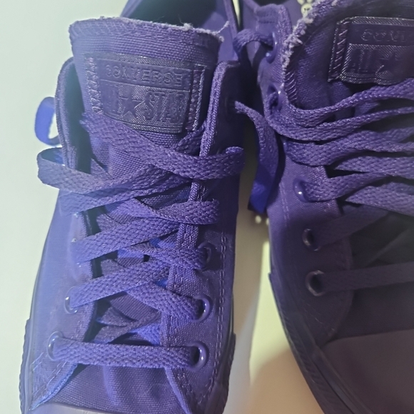 Converse Purple Sneakers - Picture 4 of 8